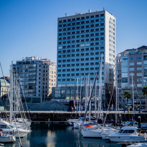 COACH TOUR 22ND-28TH DECEMBER 2025 CHRISTMAS WITH THE HAYES