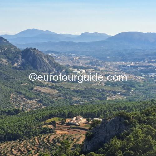 FINAL PAYMENT COACH TOUR 14TH & 15TH NOVEMBER 2024 THE COLOURS OF AUTUMN - Image 17