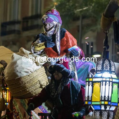 COACH TOUR 5TH-6TH JANUARY 2026 ALICANTE 3 KINGS PARADE - Image 3