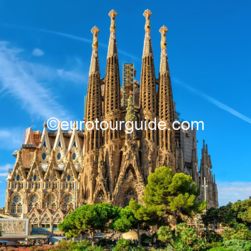 TRAIN TOUR 9TH-12TH DECEMBER 2025 BARCELONA PRE CHRISTMAS - Image 3