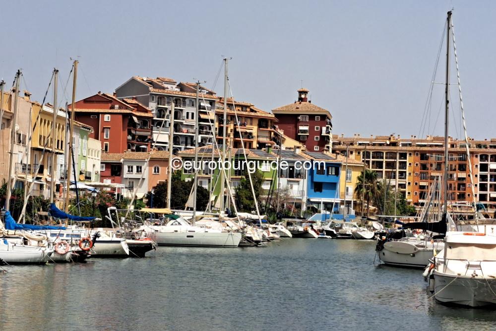 EuroTourGuide Coach Tour Castelleon