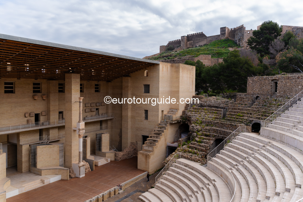 EuroTourGuide Coach Tour Castelleon