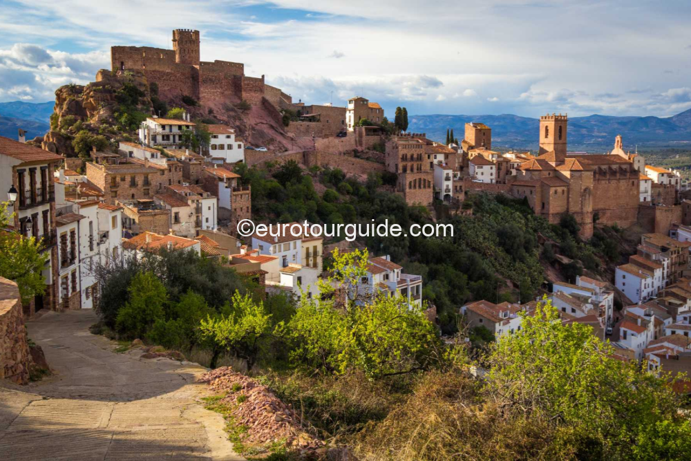 EuroTourGuide Coach Tour Castelleon
