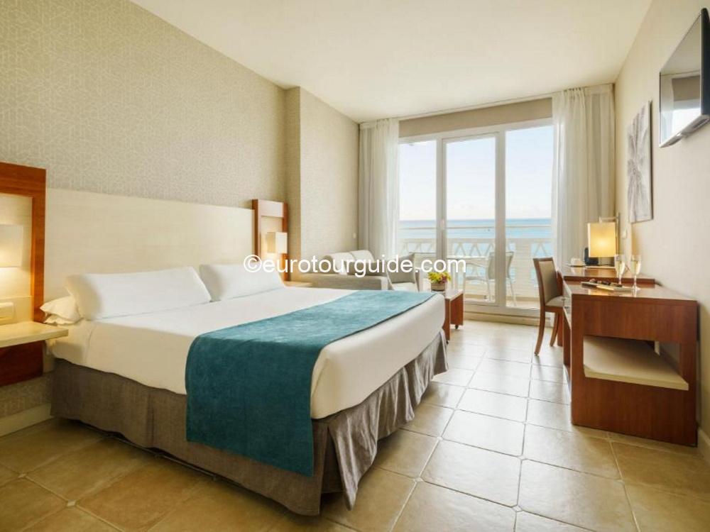 EuroTourGuide Coach Tours Xmas New Year 2026 Hotel Ilunion