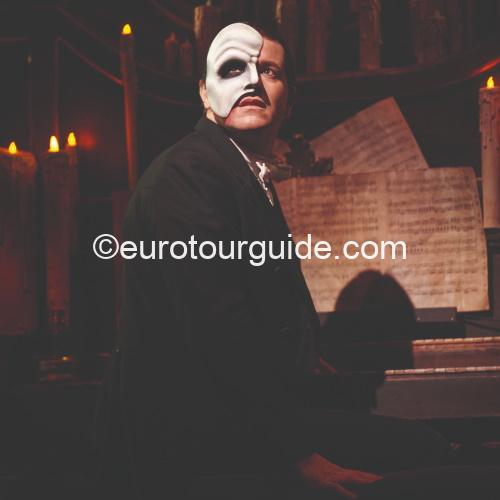 EuroTourGuide Coach Tour Phantom Opera