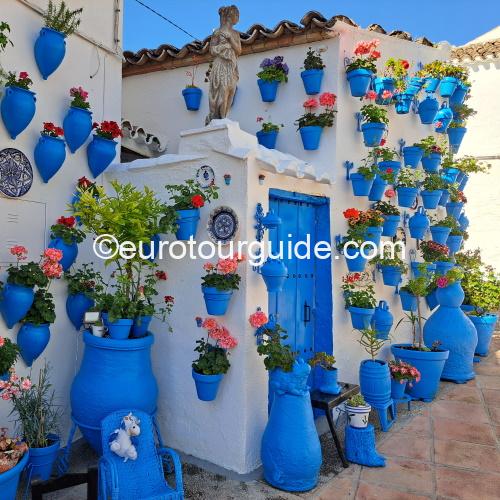 EuroTourGuide Coach Tours Cordoba