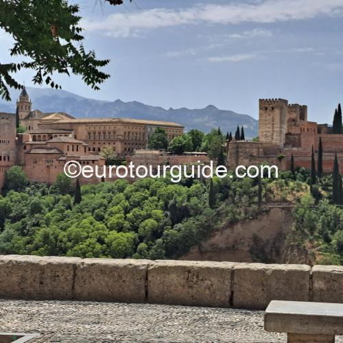 EuroTourGuide Coach Tours Granada