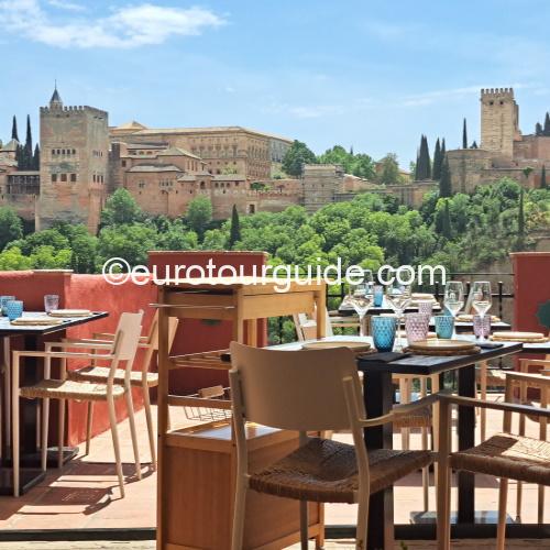 EuroTourGuide Coach Tours Granada