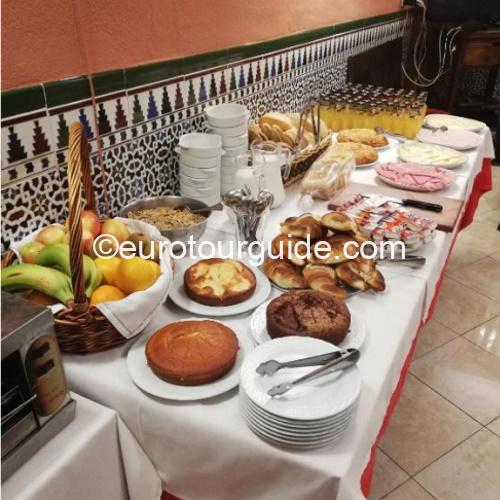 EuroTourGuide Coach Tours Hotel Rafi
