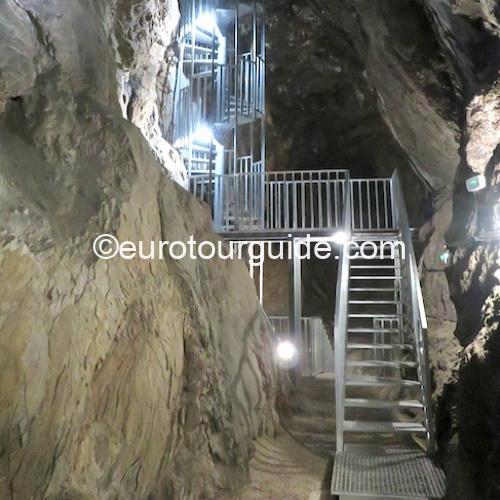 EuroTourGuide Coach Tours Geode