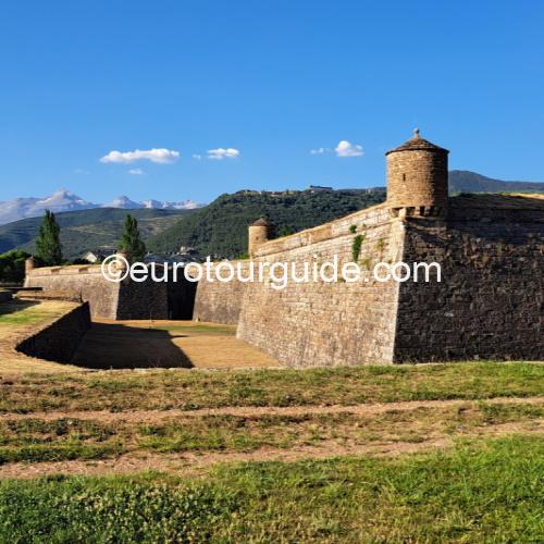 EuroTourGuide Coach Tours Huesca Province