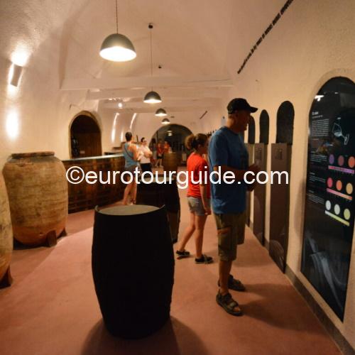 EuroTourGuide Coach Tours Granada Wine Club Tropolis